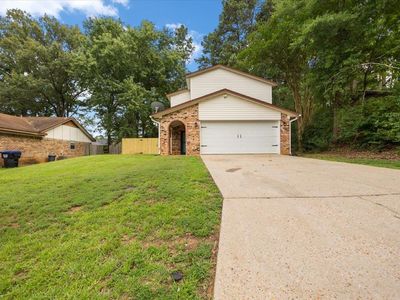 1210 Chad St