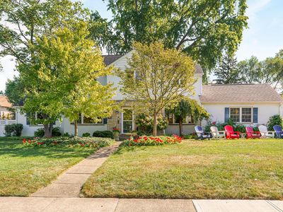 2110 Northwest Blvd