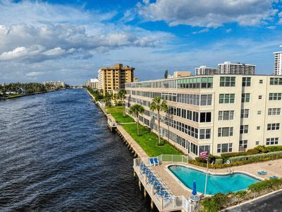 401 N Riverside Drive #408