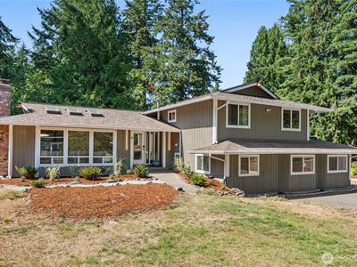 152 Madrona Drive NW
