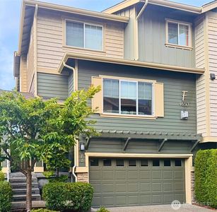 4650 NE 3rd Lane #F1