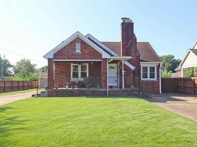 2027 Vogel Rd