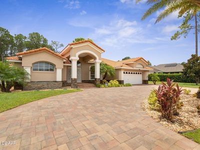 76 Woodlawn Dr