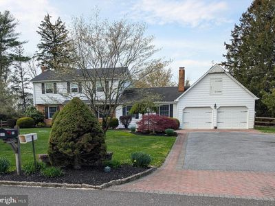 513 Meadowyck Ln