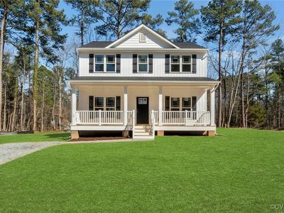 471 Lake Caroline Dr