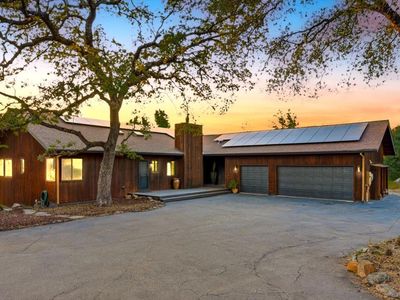 13983 Hidden Ridge Ct