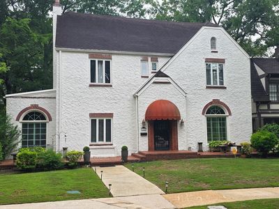938 Conroy Rd