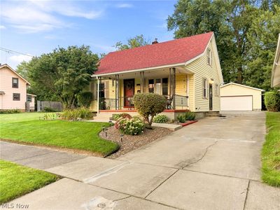 375 Bonnie Brae Ave SE
