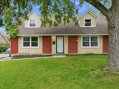 277 W Raye Dr