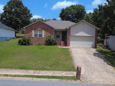 72 Cinnamon Dr