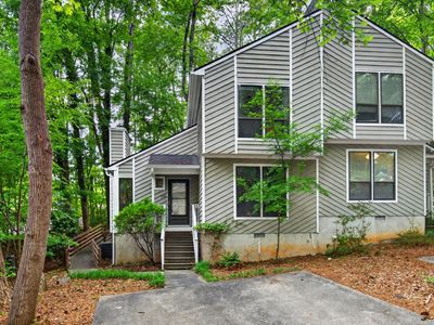 106 Lantern Way