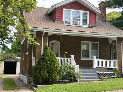 1504 Aster Pl