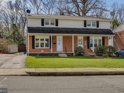 504 E Linden St