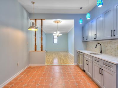 118 Leonard St APT 4