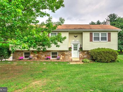 Property at 1896 Little Conestoga Rd, Elverson, PA