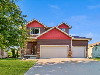 1014 NW Reinhart Dr