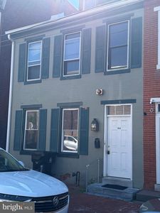 Property at 105 Washington St, Harrisburg, PA