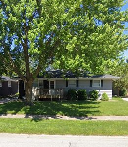 9317 Southmoor Ave