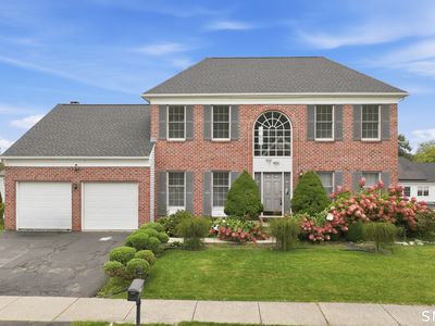 6 Ashley Court