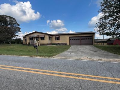 915 Holiness Campground Rd