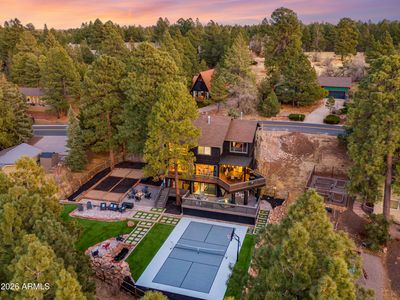 2055 N FOX HILL Road