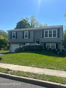 12 Brookside Road