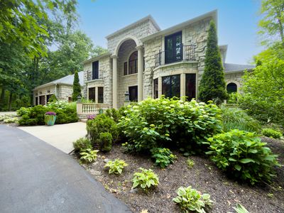 554 Bailey Lake Dr NE