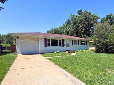 170 Ruth Dr