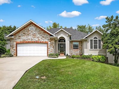 847 Brook Forest