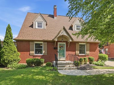 314 S Broadmoor Blvd