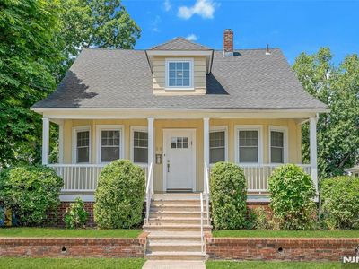 Property at 20 Florence Pl, Elmwood Park, NJ
