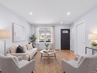 24 E 55 St Street