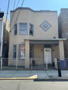 547 54th St