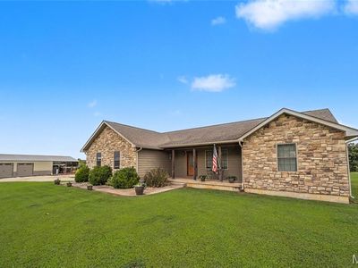 18960 County Road 1000