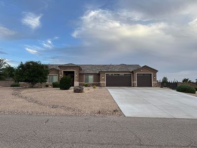 3320 Southern Vista Dr