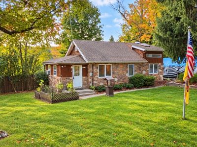 42 Magnolia Rd