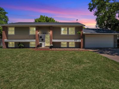 Property at 212 Brookside Dr, Newton, KS