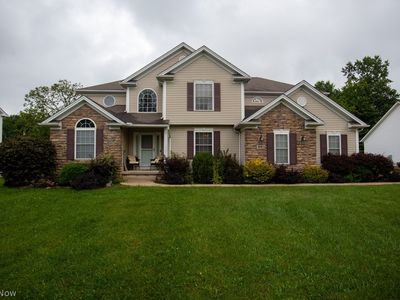 1683 McCausland Dr