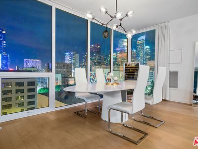 1050 S Grand Ave Unit 901