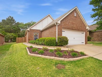 232 Oxmoor Pl