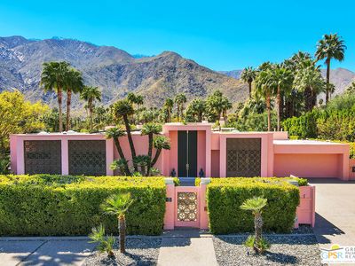 1415 N Camino Centro