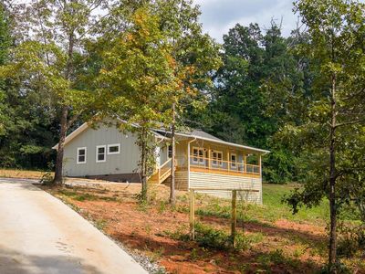 405 Sunshine Acres