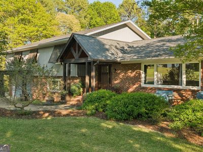 110 Mystic Cove Ln