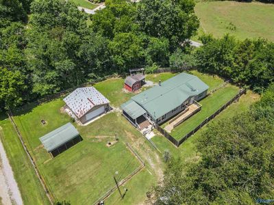 Property at 82 Clark St, Guntersville, AL