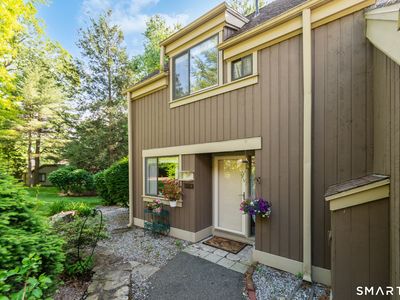 877 Heritage Village #A