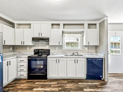 421 Kumquat Dr