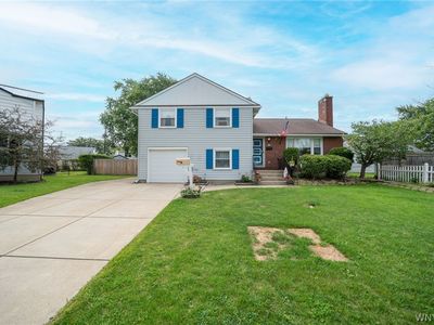 16 Brookville Ct