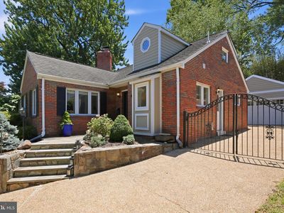 414 Skyhill Rd