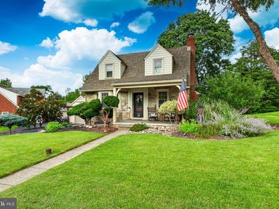 966 Edgewood Dr