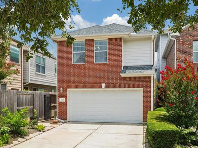 1334 Ella Pl